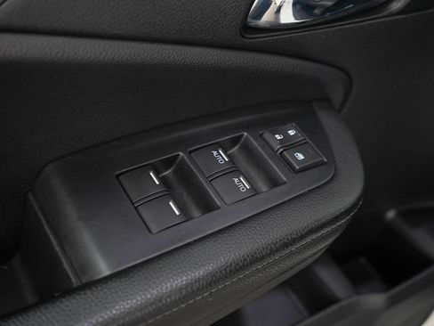 Used 2020 Honda Ridgeline Sport image 21