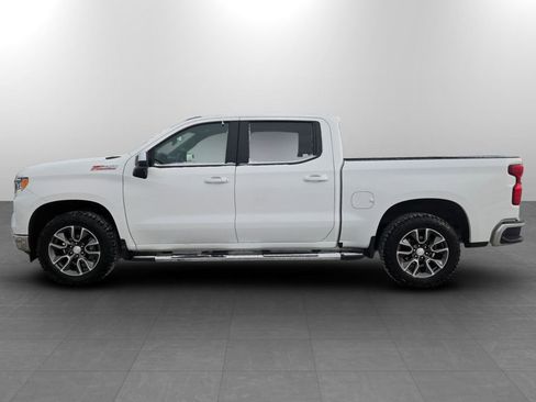 Used 2024 Chevrolet Silverado 1500 LT image 10