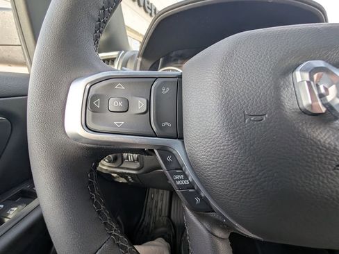 New 2026 RAM 1500 4x4 Crew Cab image 22