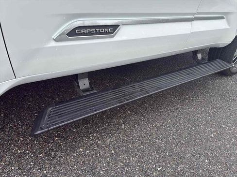 Used 2023 Toyota Sequoia Capstone image 9