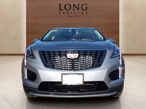 New 2026 Cadillac XT5 Premium Luxury w/ Driver Assist Package image 2