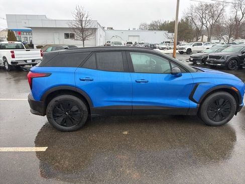 New 2026 Chevrolet Blazer EV LT AWD/4WD image 8