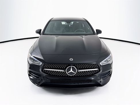 Used 2023 Mercedes-Benz CLA 250 image 2