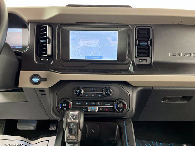 Used 2023 Ford Bronco Wildtrak AWD/4WD image 25