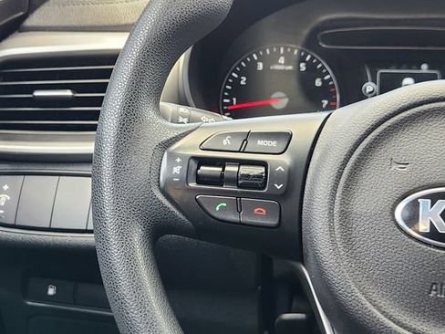 Used 2018 Kia Sorento L FWD image 28