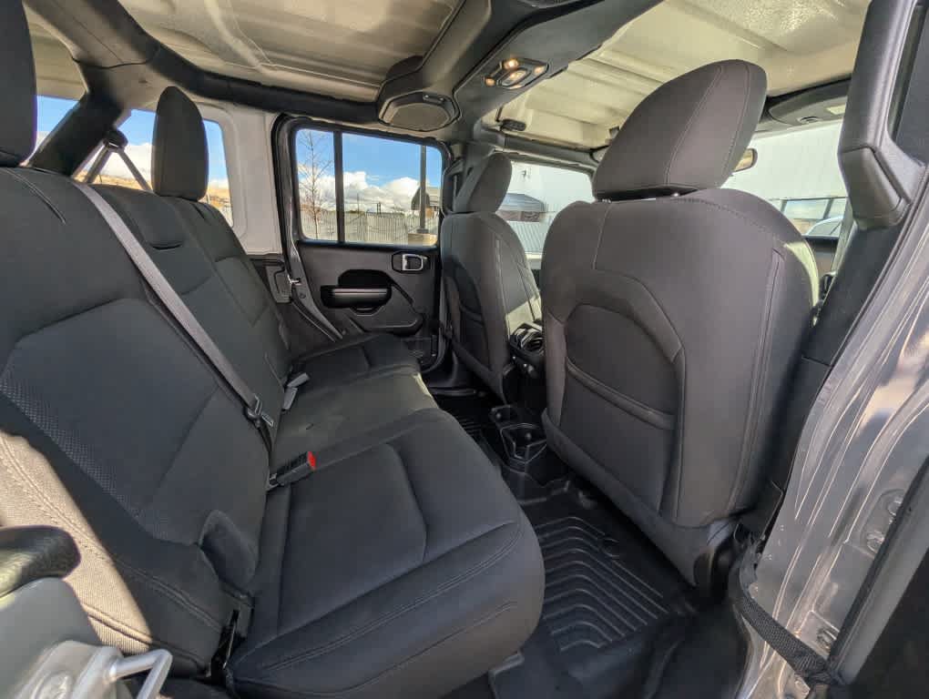 Used 2021 Jeep Wrangler Unlimited Sport AWD/4WD image 23