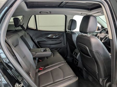 Used 2018 GMC Terrain Denali w/ Advanced Safety Package image 12