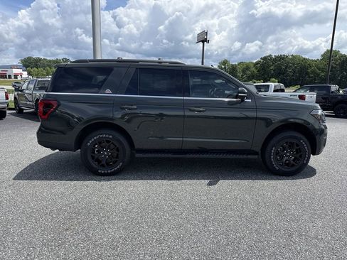 Used 2022 Ford Expedition Timberline AWD/4WD image 13