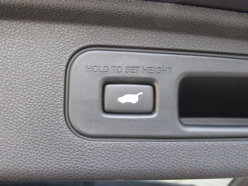 Used 2023 Honda Odyssey Touring image 24