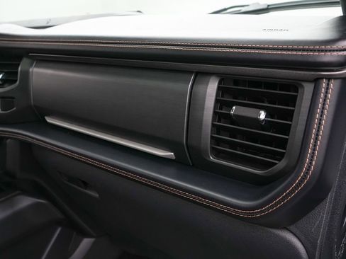 Certified 2023 Ford Expedition Max Platinum image 32