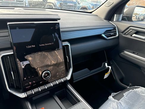 New 2026 GMC Acadia Elevation w/ Black Edition image 24