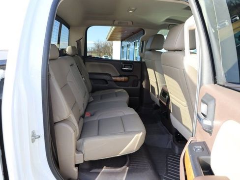 Used 2018 GMC Sierra 1500 SLT w/ SLT Premium Package image 19