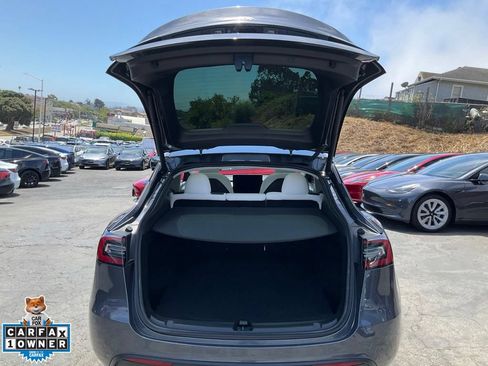 Used 2023 Tesla Model Y Long Range AWD/4WD image 11