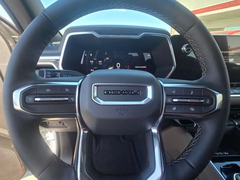 New 2026 GMC Canyon Denali AWD/4WD image 14