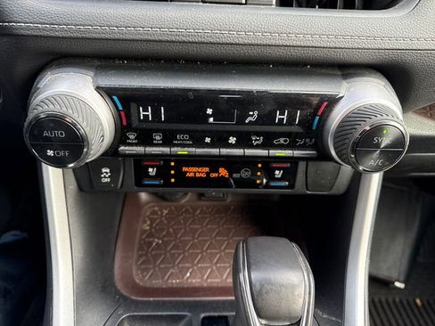 Used 2020 Toyota RAV4 Limited w/ Limited Grade Weather Package image 32