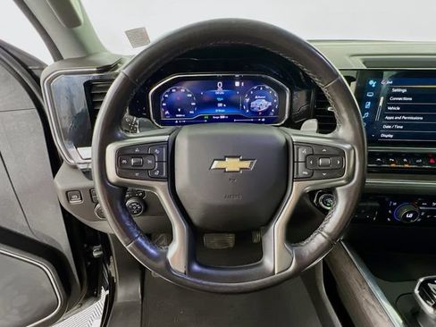 Used 2023 Chevrolet Silverado 1500 LTZ AWD/4WD image 12