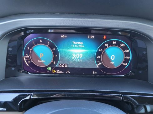 New 2025 Volkswagen Atlas Cross Sport SE image 11