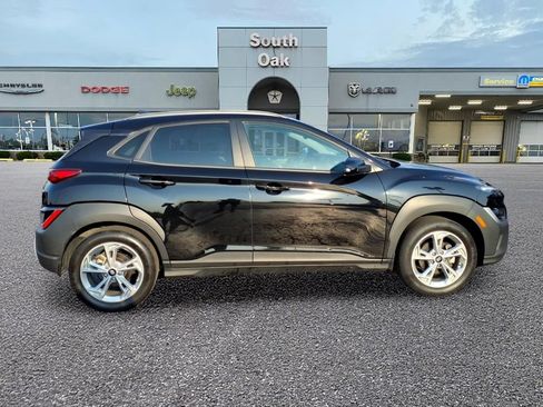 Used 2023 Hyundai Kona SEL FWD image 2