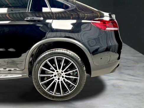 Used 2023 Mercedes-Benz GLC 300 4MATIC Coupe w/ AMG Line image 12