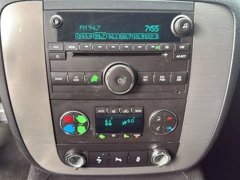 Used 2013 Chevrolet Tahoe LT w/ Suspension Package, Off-Road AWD/4WD image 39