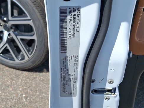 New 2025 Jeep Compass Limited w/ Elite Group image 17