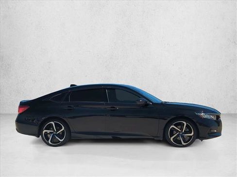Used 2020 Honda Accord Sport image 4