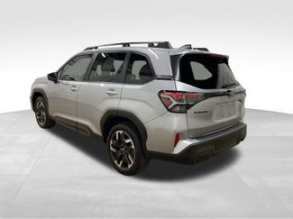 Certified 2025 Subaru Forester Limited AWD/4WD video 2