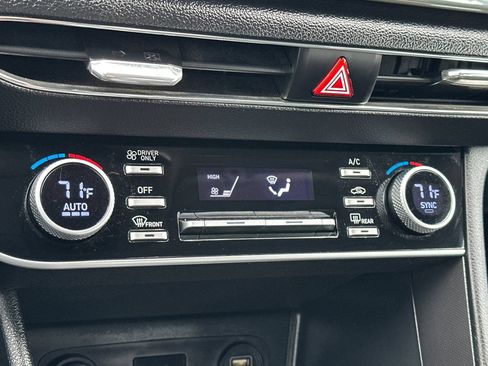 Used 2023 Hyundai Sonata Blue FWD image 21