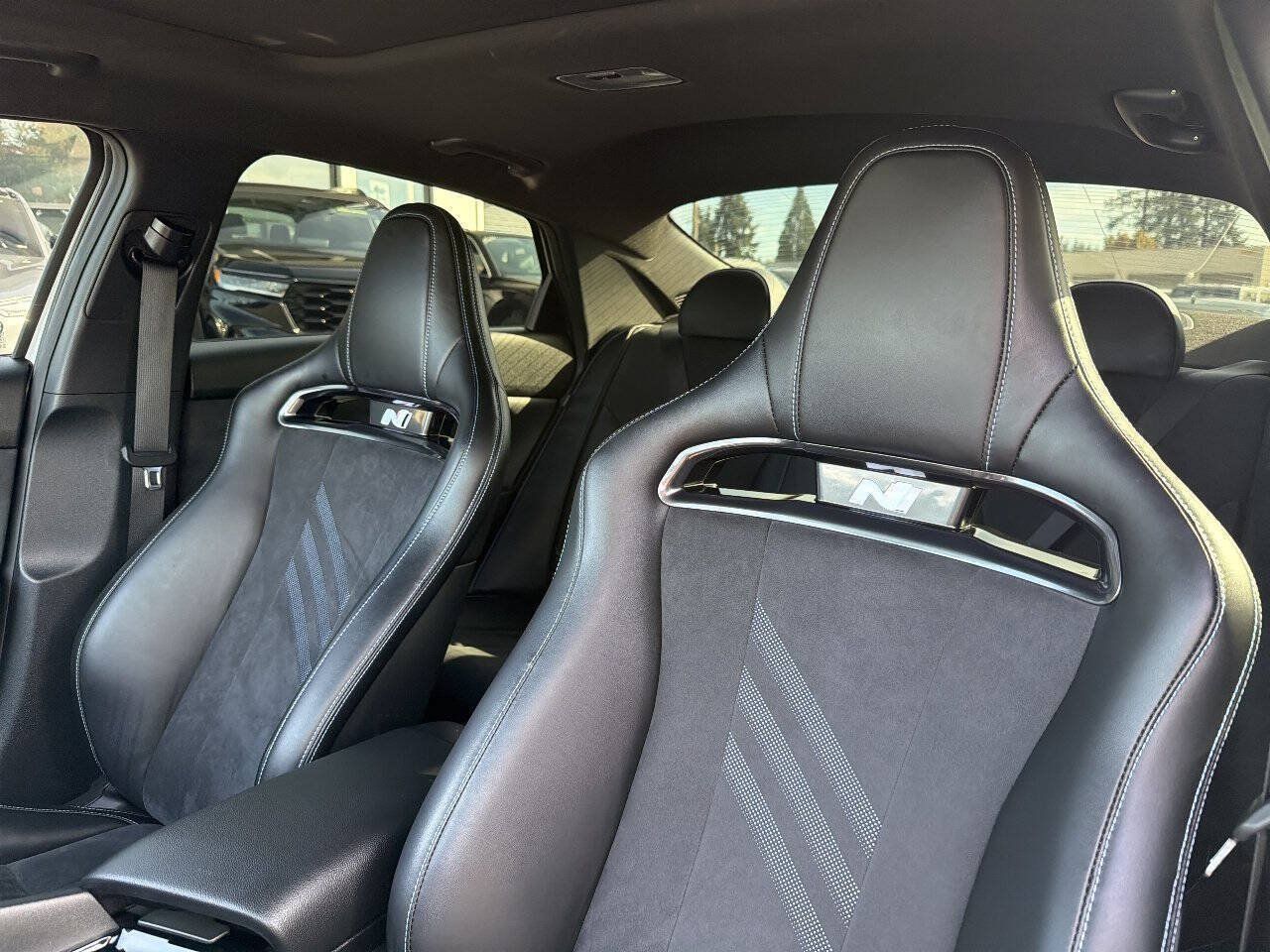 Used 2025 Hyundai Elantra N FWD image 34