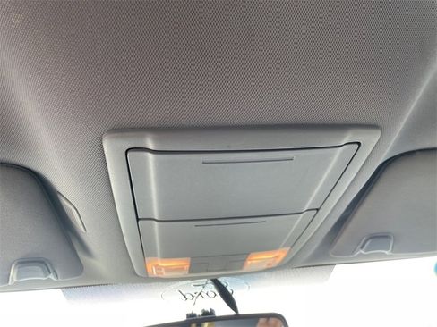 Used 2014 Ford F150 XLT w/ XLT Chrome Package image 20