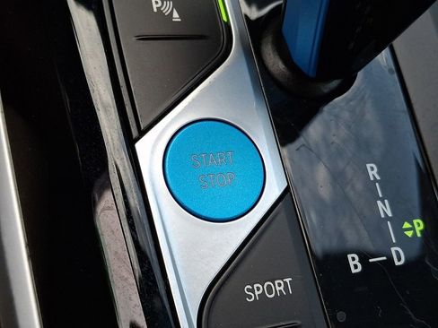Certified 2023 BMW i4 eDrive40 w/ Premium Package RWD image 22
