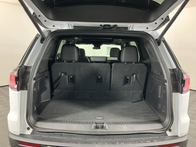 Used 2025 GMC Acadia AT4 w/ Luxury Package AWD/4WD image 31