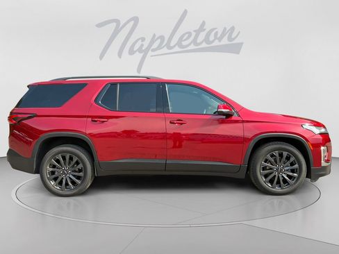 Used 2023 Chevrolet Traverse RS AWD/4WD image 9