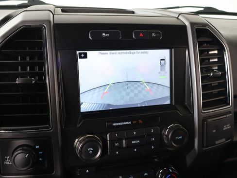 Used 2018 Ford F150 XLT w/ Equipment Group 302A Luxury AWD/4WD image 6