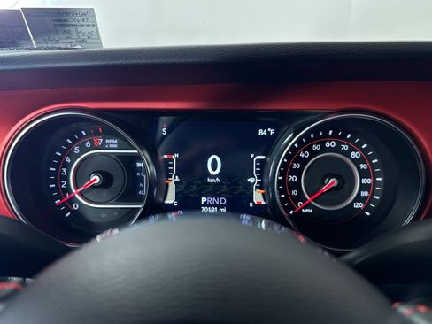 Used 2021 Jeep Wrangler Unlimited Rubicon w/ Xtreme Recon 35" Tire Package image 9