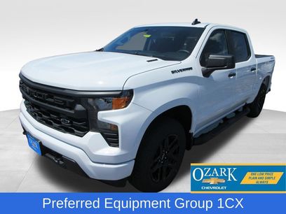 New 2026 Chevrolet Silverado 1500 Custom w/ Turbomax Blackout Package