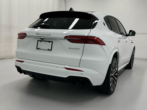 Used 2023 Maserati Grecale Modena AWD/4WD image 6