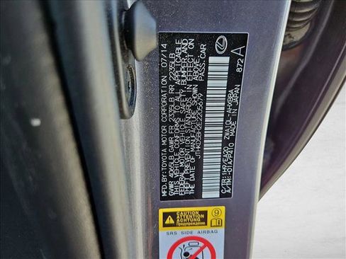 Used 2014 Lexus CT 200h image 24