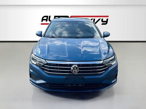 Used 2021 Volkswagen Jetta S w/ Driver Assistance Package FWD image 2