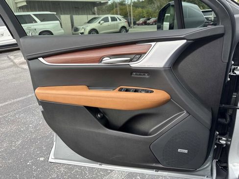New 2026 Cadillac XT5 Premium Luxury w/ Driver Assist Package image 18
