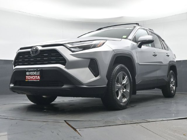 Certified 2023 Toyota RAV4 XLE w/ Convenience Package AWD/4WD image 32