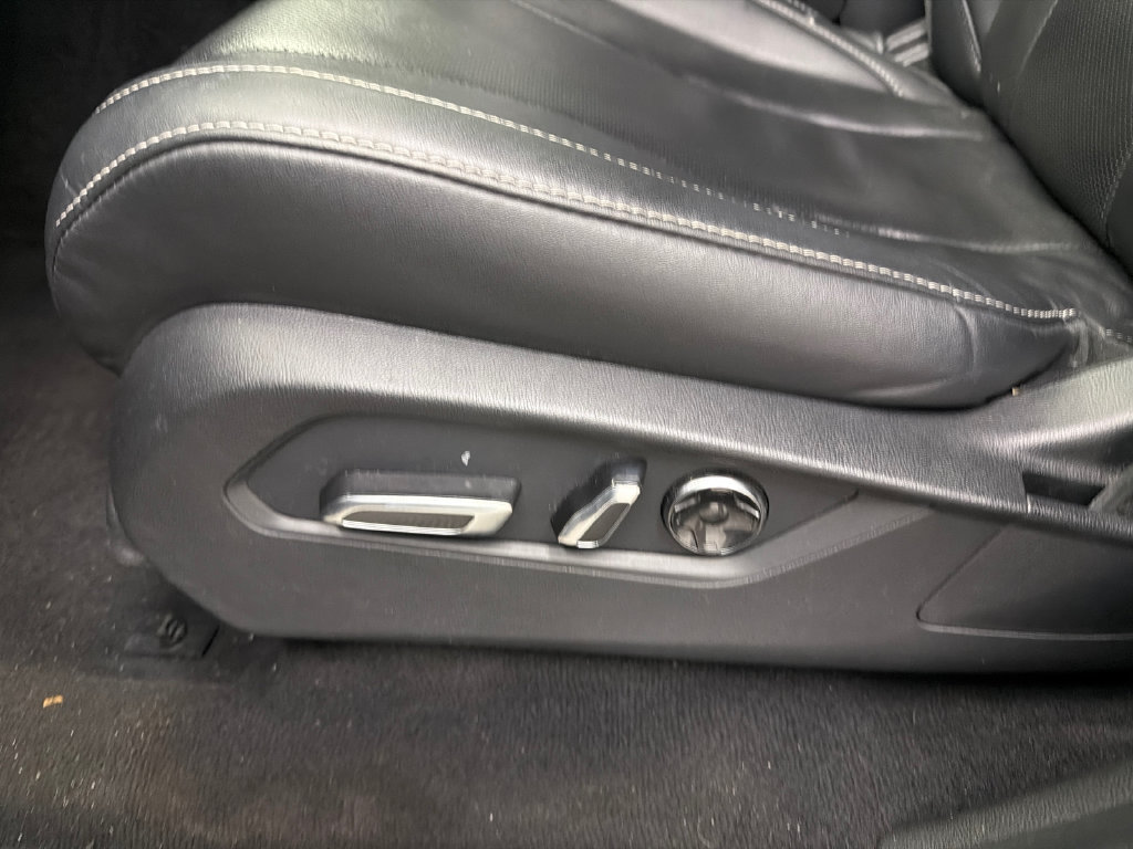 Used 2022 Acura MDX w/ Technology Package FWD image 10