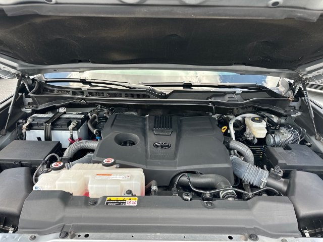 Used 2023 Toyota Tundra Platinum AWD/4WD image 29