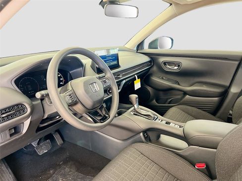 New 2026 Honda HR-V LX image 15