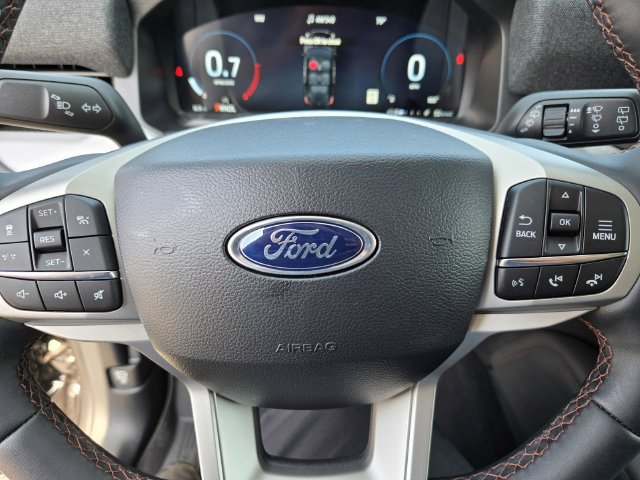 New 2026 Ford Explorer Active RWD image 20