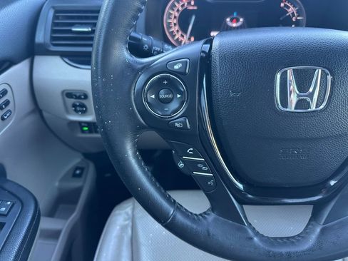 Used 2019 Honda Ridgeline RTL-E image 22