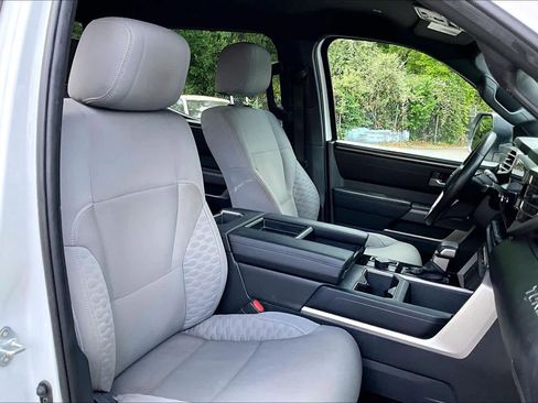 Used 2025 Toyota Tundra SR5 AWD/4WD image 9