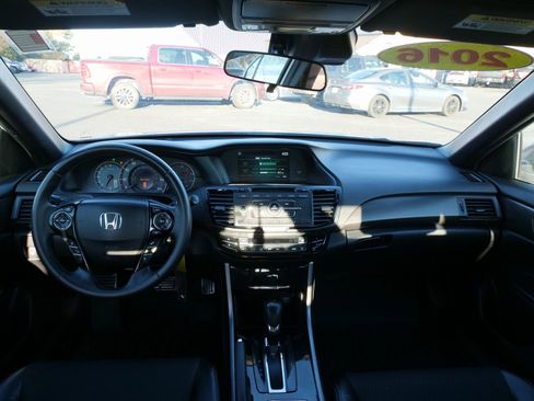 Used 2016 Honda Accord Sport image 20