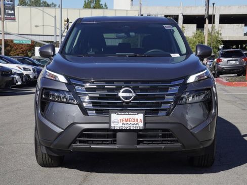 New 2026 Nissan Rogue SV image 7