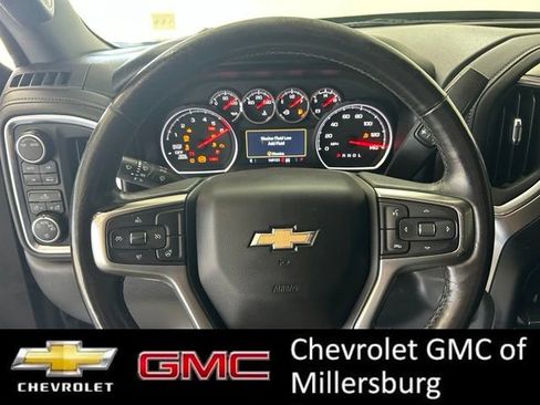 Used 2021 Chevrolet Silverado 1500 LT w/ Convenience Package II AWD/4WD image 17